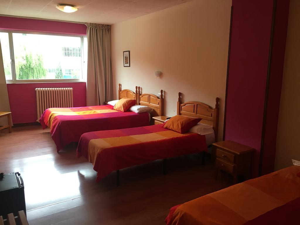 Hotel Valle De Ayala Йодио Екстериор снимка